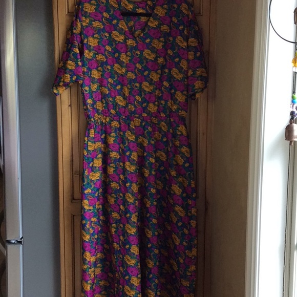 FINAL SALE PRICE Nicely Handmade Floral Dress - Picture 1 of 7
